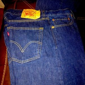 Levi’s men’s jeans